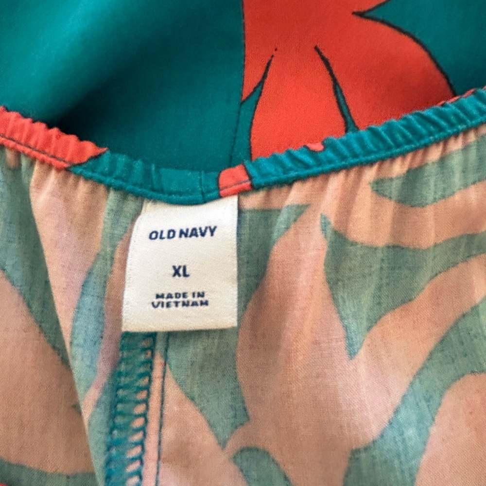 OLD NAVY SZ XL CROSS STRAPS V-NECK MAXY DRESS - Picture 4 of 7
